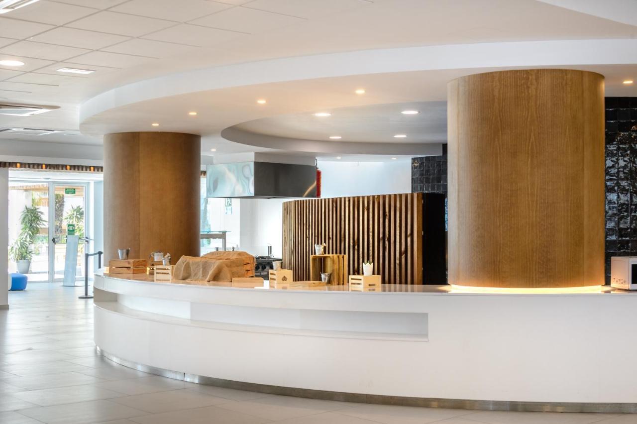 Hotel Vibra Algarb Playa d'en Bossa Exterior photo