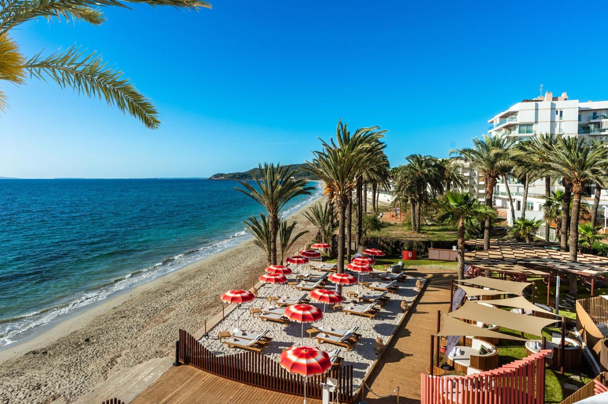 Hotel Vibra Algarb Playa d'en Bossa Exterior photo